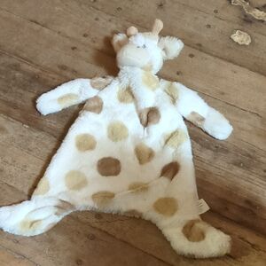 Creative Co-Op Plush Throw in Cream and Tan